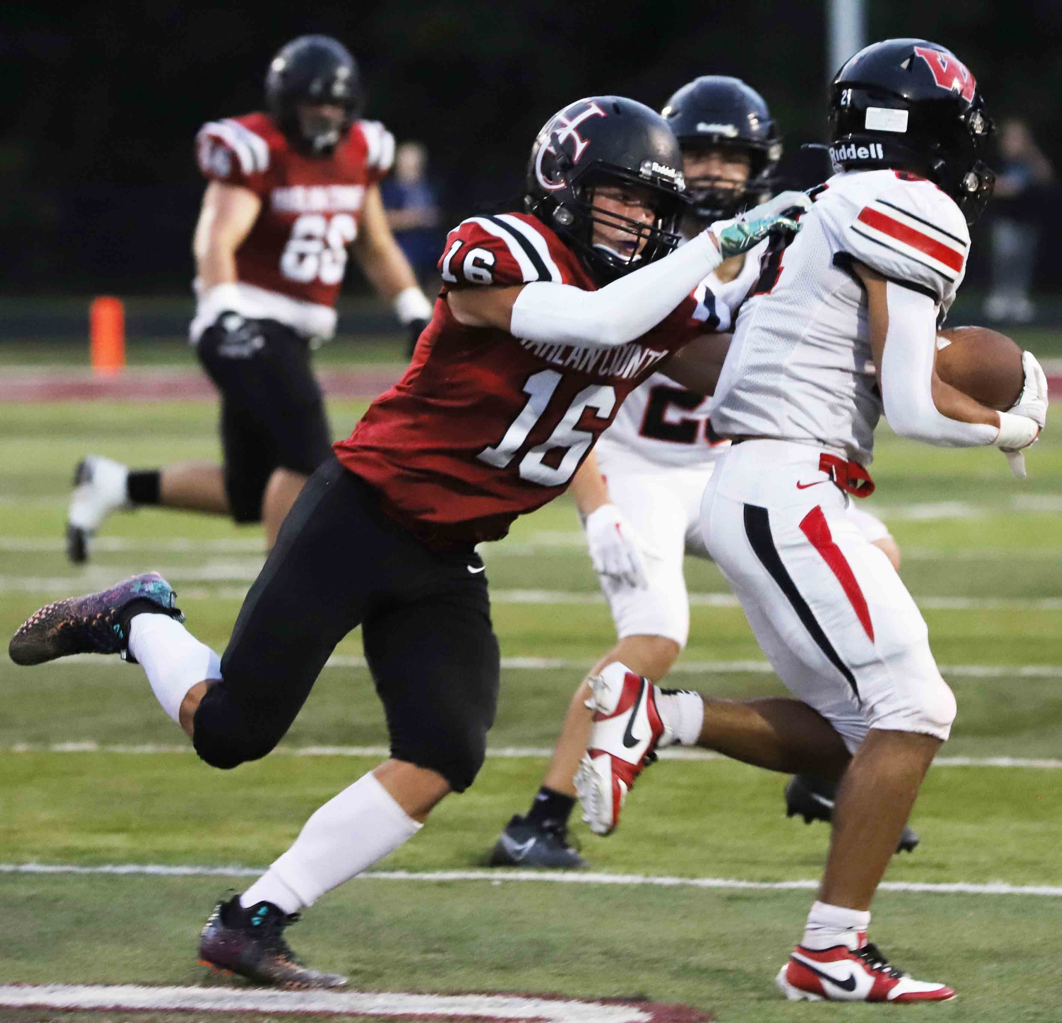 PHOTOS: Play Football Halftime Games